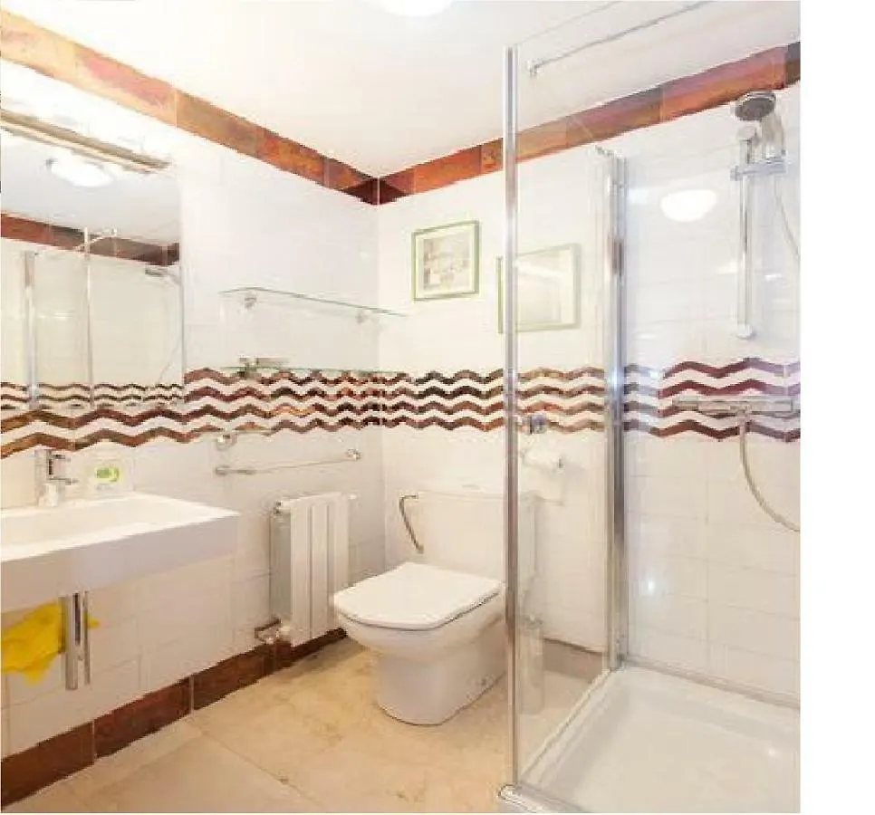 Alfalfa Caballerizas 2 C Hotel Seville